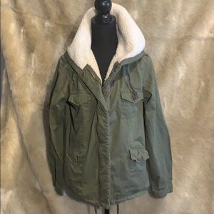 Active USA Medium Light Weight Green Jacket